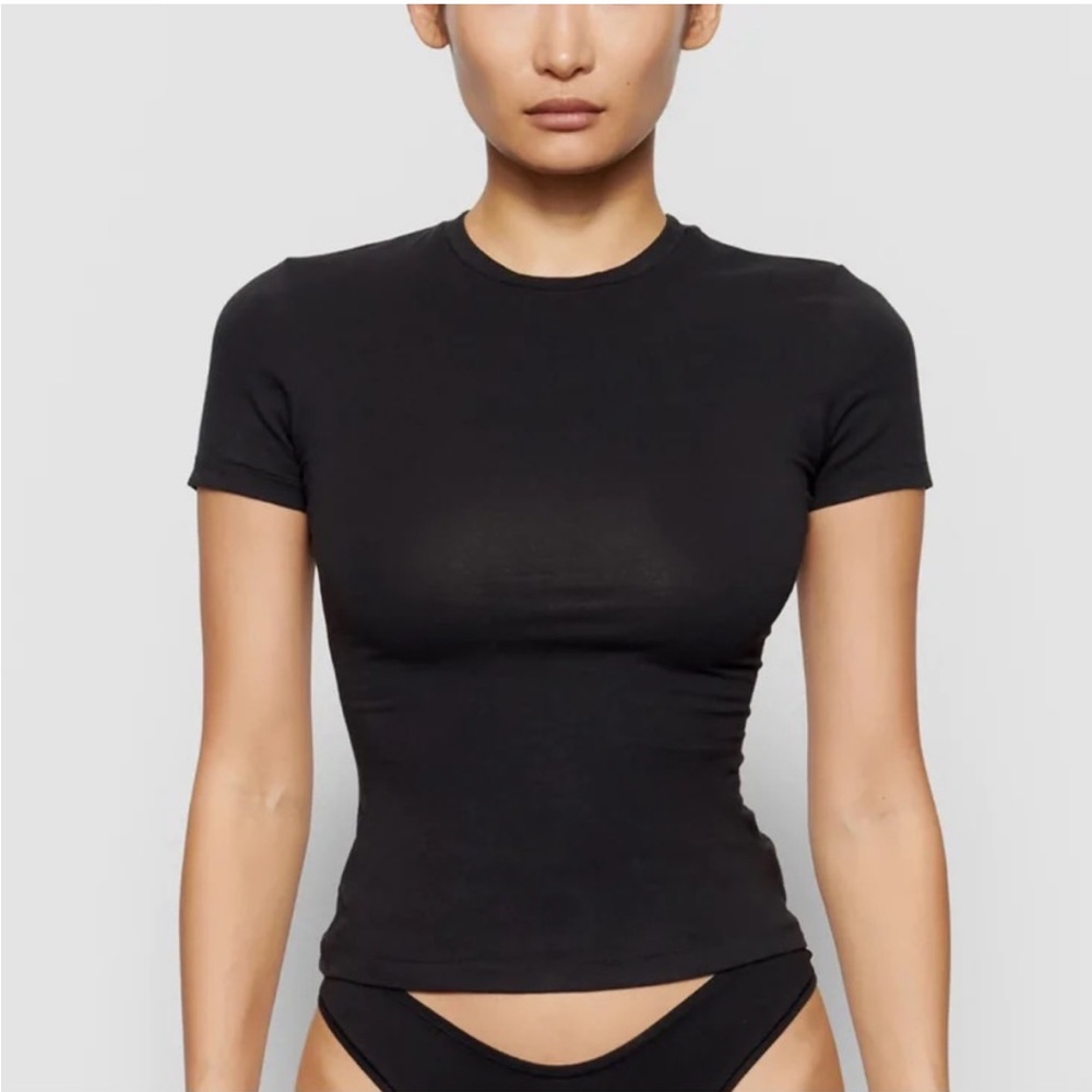 SKIMS Jersey T shirt in Soot XS